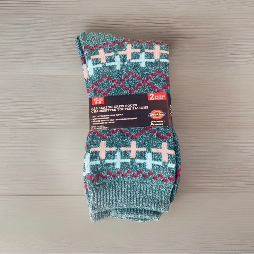 🎈 Dickies Women's All Season Crew Socks 2p (Shoe Size 6-9)
